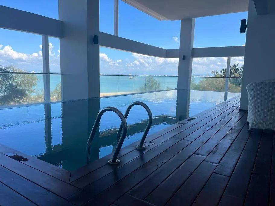 Sunrise@Gurney Spacious 2Br Duplex George Town Appartamento